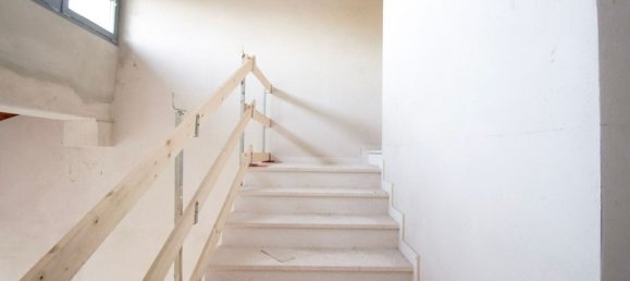 115m² Commercial property in Savignano sul Rubicone, Italy No. 123503 6