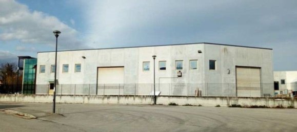 1650m² Warehouse in Montecosaro, Italy No. 170112 13