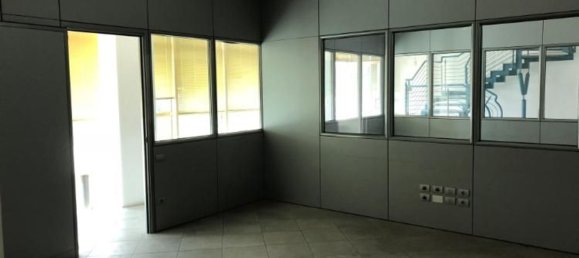 1650m² Warehouse in Montecosaro, Italy No. 170112 5