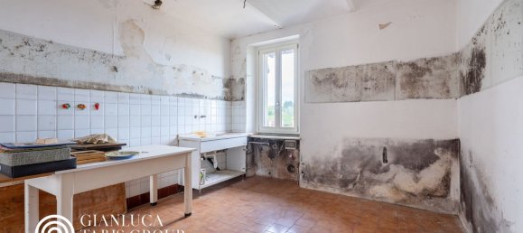 11 rooms House in Chieri, Italy No. 298408 23