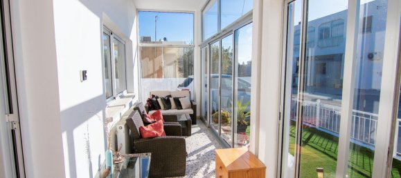 2 chambres Villa à Deryneia, Cyprus No. 21814 3