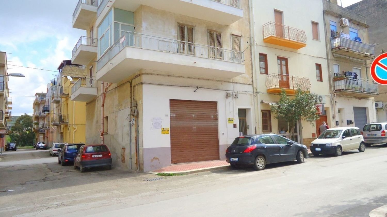 Gewerbliche Immobilie in Sciacca, Italy 80m², Nr. 127512