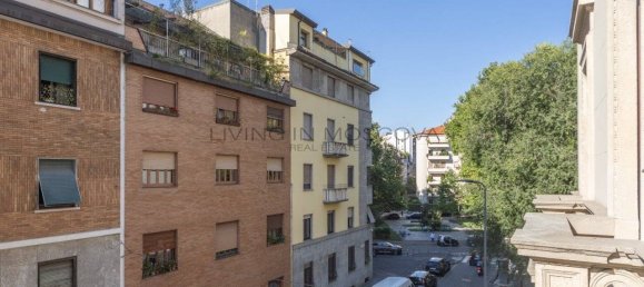 2 bedrooms Apartment in Milan, Italy No. 272606 19