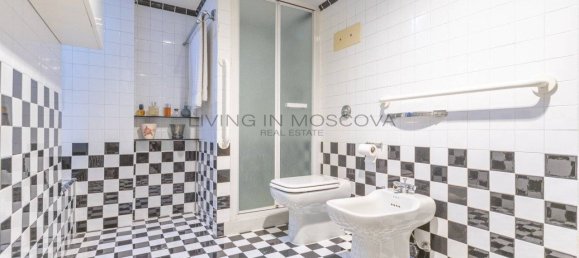 2 bedrooms Apartment in Milan, Italy No. 272606 14