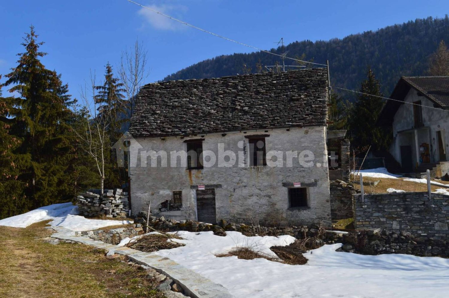Casa de 2 habitaciónes en Craveggia, Italy No. 85111