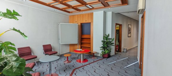 Здание с 9 комнатами в Бад-Дюркхайм, Германия № 292385 6