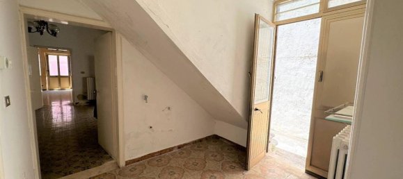 3 rooms House in Ugento, Italy No. 104844 2