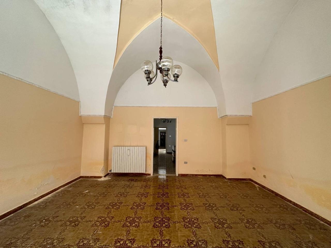 3 rooms House in Ugento, Italy No. 104844