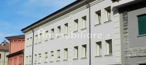 1-salle Propriété commerciale à Colico, Italy No. 2142 2