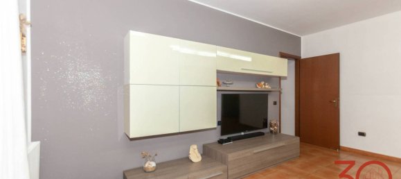 2 bedrooms Apartment in Mozzate, Italy No. 203392 5