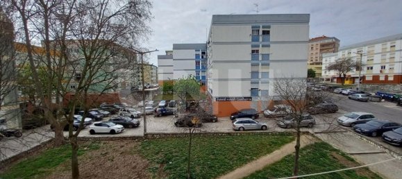 1 bedroom Apartment in Corroios, Portugal No. 86332 14