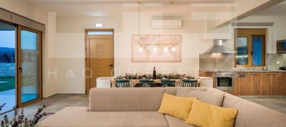 5 Schlafzimmer Villa in Crete, Greece, Nr. 8734 15