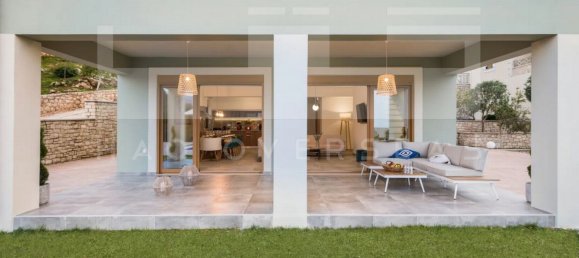 5 Schlafzimmer Villa in Crete, Greece, Nr. 8734 7