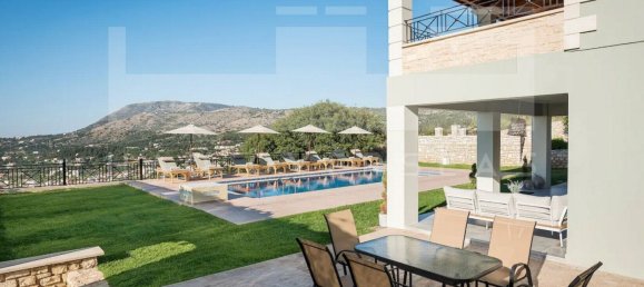 5 Schlafzimmer Villa in Crete, Greece, Nr. 8734 5