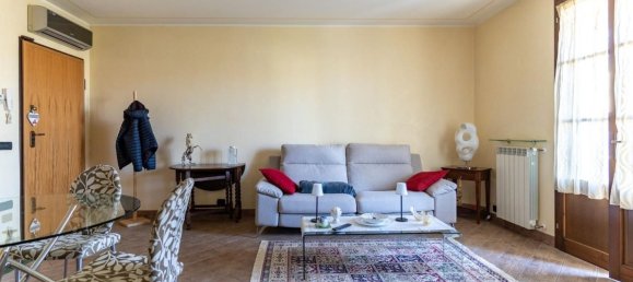 Casa de 5 habitaciónes en San Miniato, Italy No. 158406 5