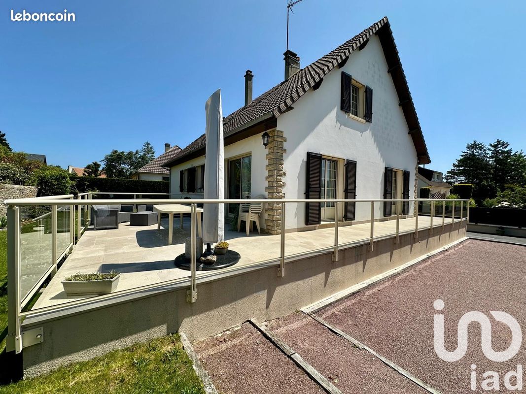 6 chambres Maison à Douvres-la-Délivrande, France No. 356501