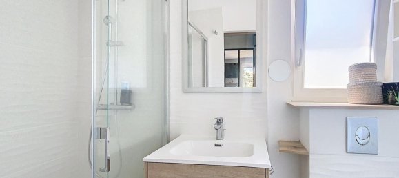 3 bedrooms Villa in Lecci, France No. 268009 22