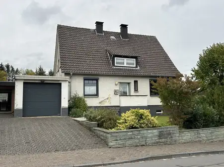 Casa de 6 divisões em Hochsauerlandkreis, Germany N.º 78676