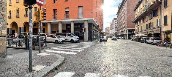 2 rooms Apartment in Bologna, Italy No. 309524 16