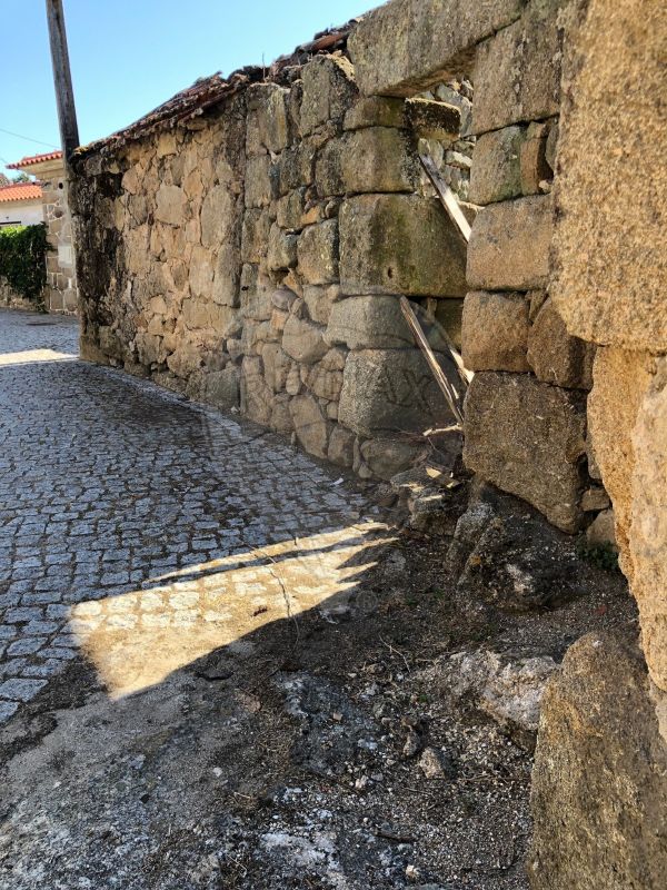 2 bedrooms House in Mesquitela, Portugal No. 16724