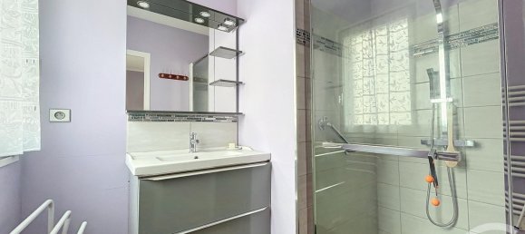 2 bedrooms Apartment in Chartres, France No. 240928 30