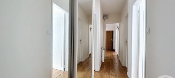 2 bedrooms Apartment in Chartres, France No. 240928 7