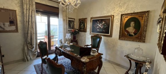 Duplex de 7 divisões em Calvi Risorta, Italy N.º 144747 8