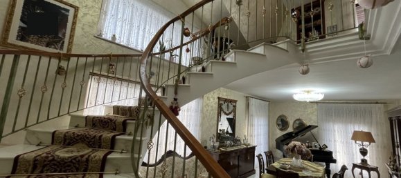 Duplex de 7 divisões em Calvi Risorta, Italy N.º 144747 5