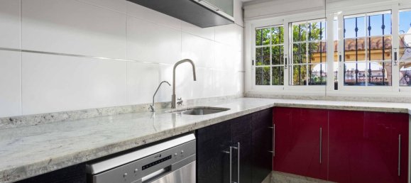 5 Schlafzimmer Haus in Alicante, Spain, Nr. 92318 21