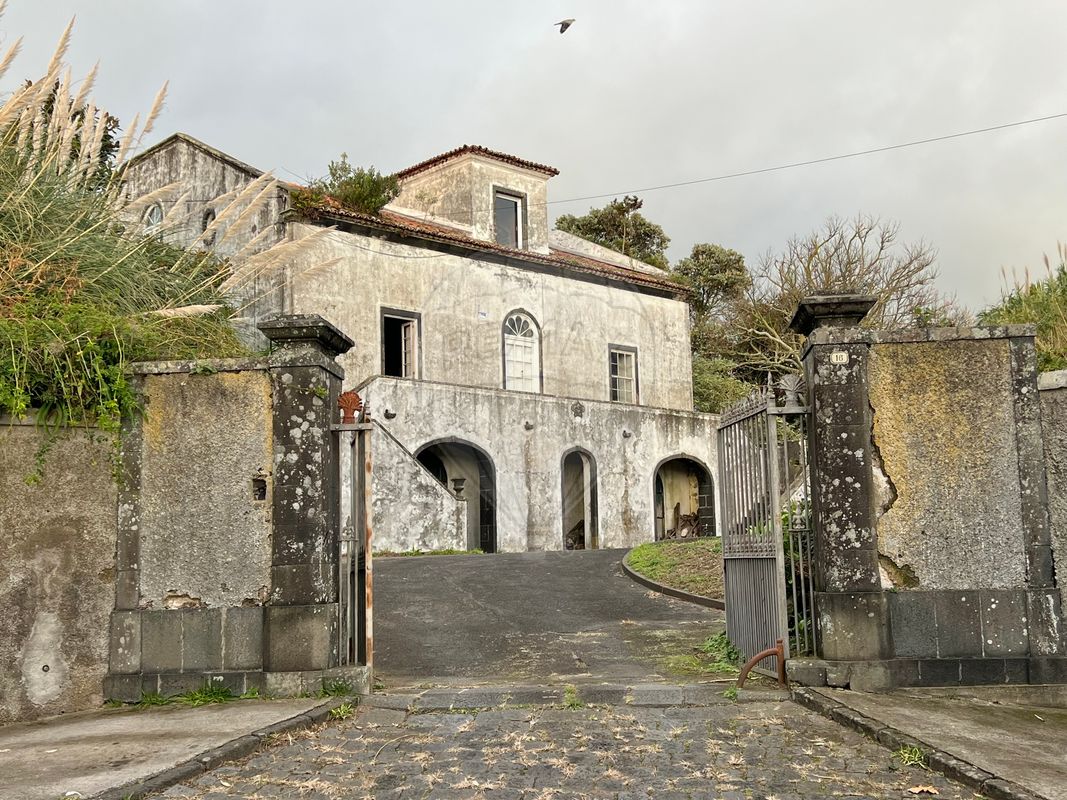 6 bedrooms House in Ponta Delgada, Portugal No. 184553