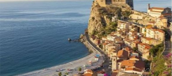 Apartamento de 2 dormitorios en Scalea, Italy No. 179707 12