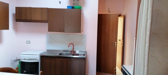 5 rooms House in Randazzo, Italy No. 71984 12