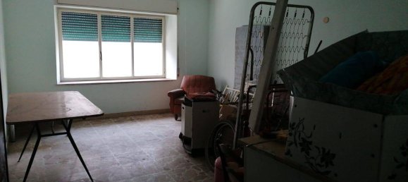 5 rooms House in Randazzo, Italy No. 71984 3