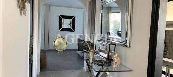 4 bedrooms House in Ormesson-sur-Marne, France No. 164048 7