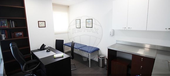 8 غرف نوم منزل في Odivelas, Portugal رقم 167641 14