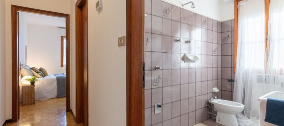 6غرفة شقة في Castel Maggiore, Italy رقم 28739 47