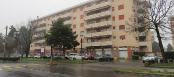 3 rooms Apartment in Bollate, Italy No. 59932 10