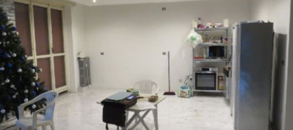 3 rooms Apartment in Bollate, Italy No. 59932 9