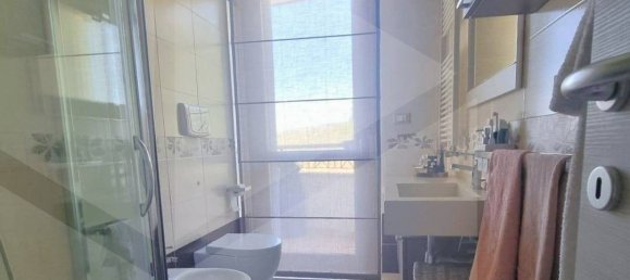 3 rooms Apartment in Montesilvano, Italy No. 26502 58