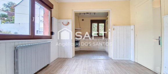 3 bedrooms House in Moyeuvre-Grande, France No. 230148 2