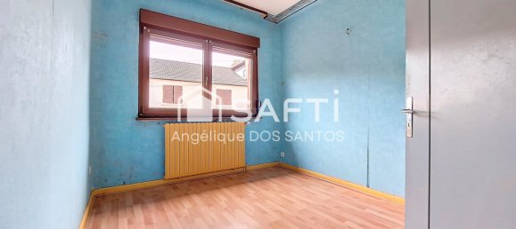 3 bedrooms House in Moyeuvre-Grande, France No. 230148 7