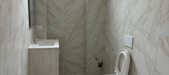 2 Schlafzimmer Wohnung in Milan, Italy, Nr. 364997 18