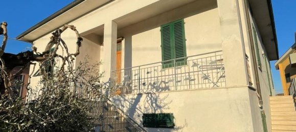 10-Zimmer Haus in San Miniato, Italy, Nr. 111547 43
