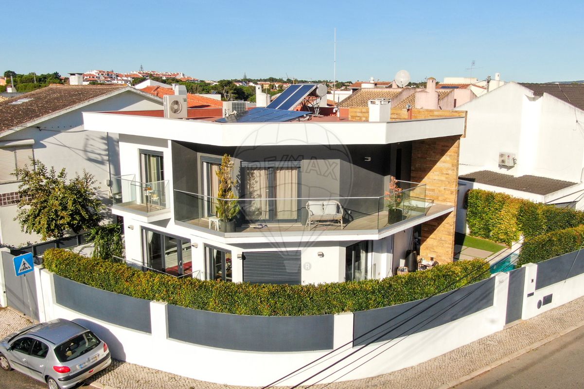 4 chambres Maison à Cascais, Portugal No. 169986