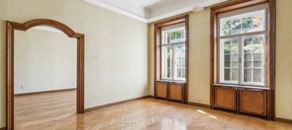 Дом с 8 комнатами в Баден, Австрия № 63382 9