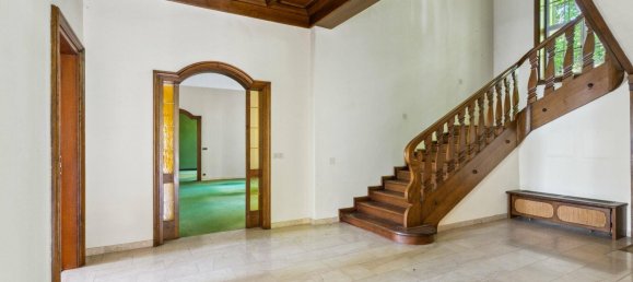 Дом с 8 комнатами в Баден, Австрия № 63382 5