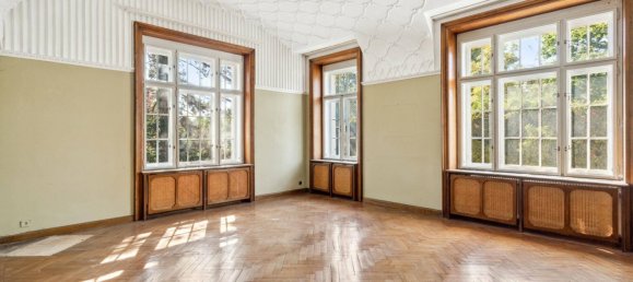 Дом с 8 комнатами в Баден, Австрия № 63382 4