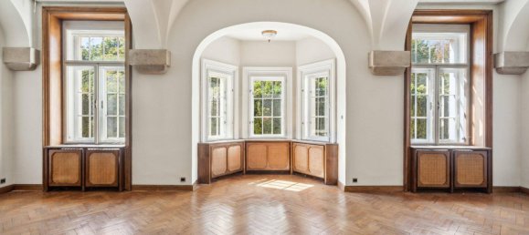 Дом с 8 комнатами в Баден, Австрия № 63382 2