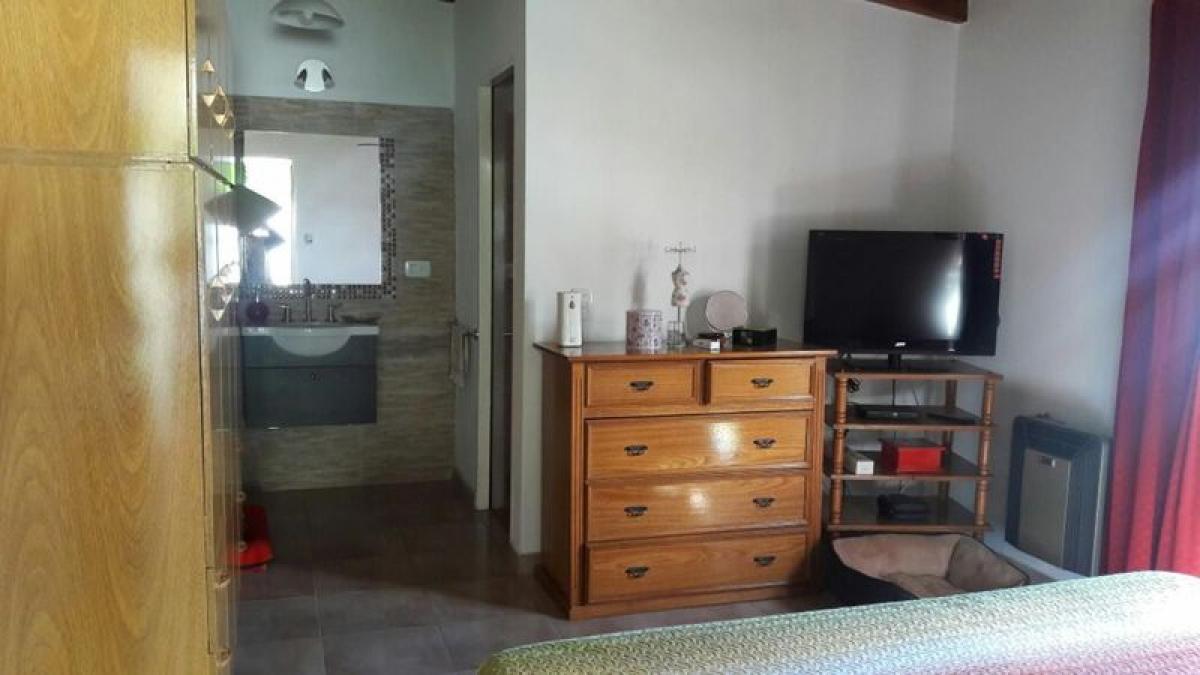 3 bedrooms House in Cordoba, Argentina No. 6881