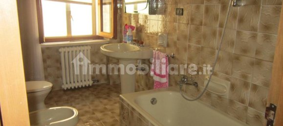 6 chambres Maison à Castiglione Messer Marino, Italy No. 354032 17